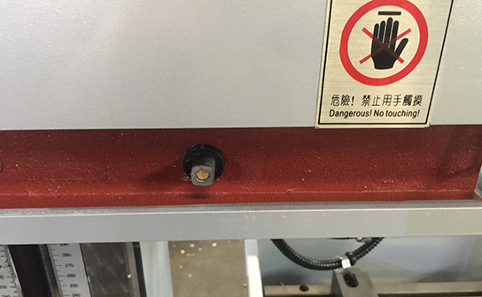中走絲斷絲保護(hù)作用與工作原理